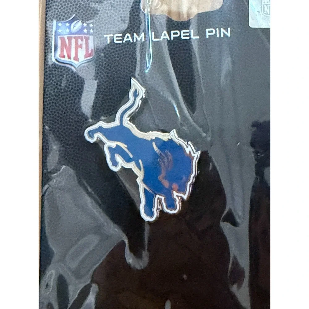 Detroit Lions NFL Throwback Logo Team Lapel Pin New Sealed 2017 PSG